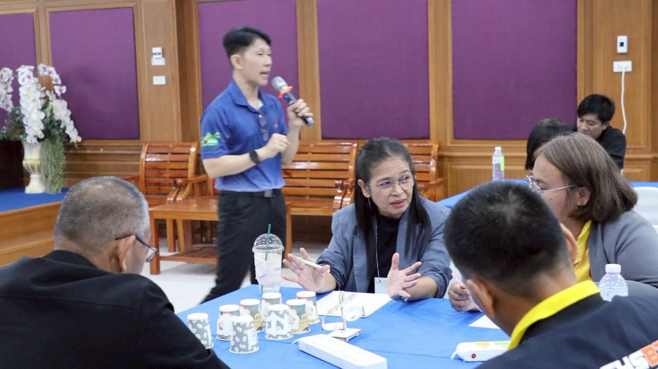 LINE_ALBUM_Teacher Workshop Buriram_250505_13