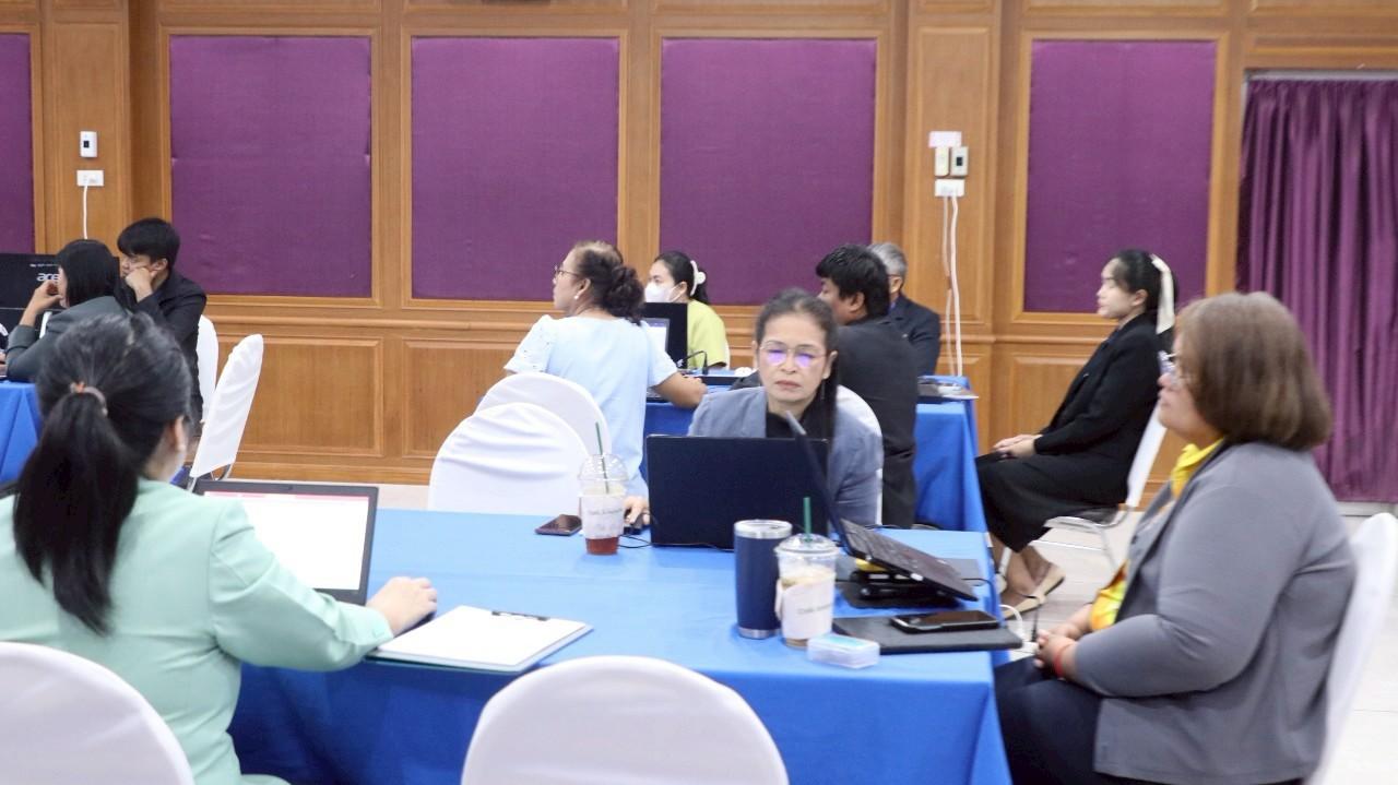 LINE_ALBUM_Teacher Workshop Buriram_250505_6